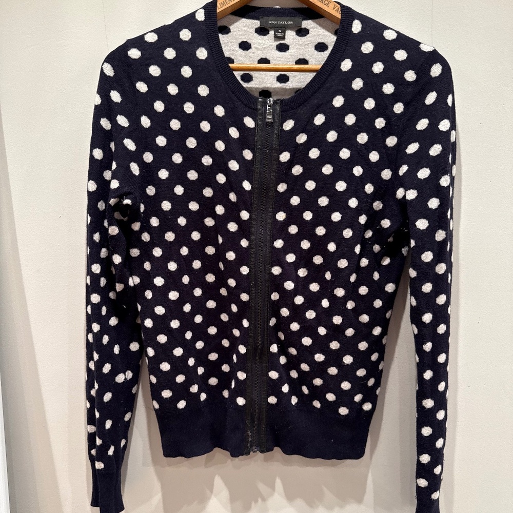 Anne Taylor black and white polka dot zipper cardigan, size S